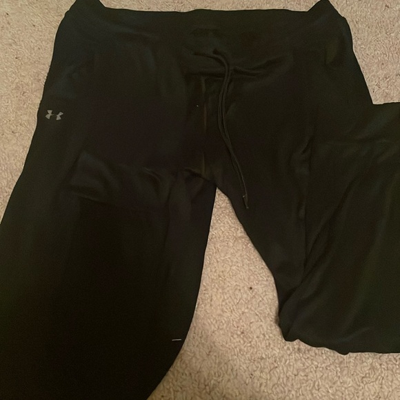 Under armour joggers - Picture 1 of 3